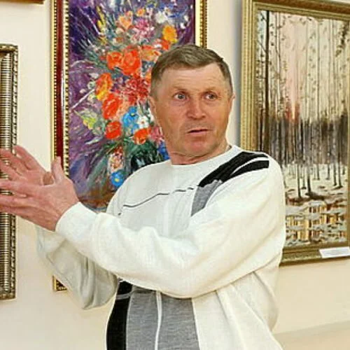 В СКО художник попросил акима вернуть долг за картины